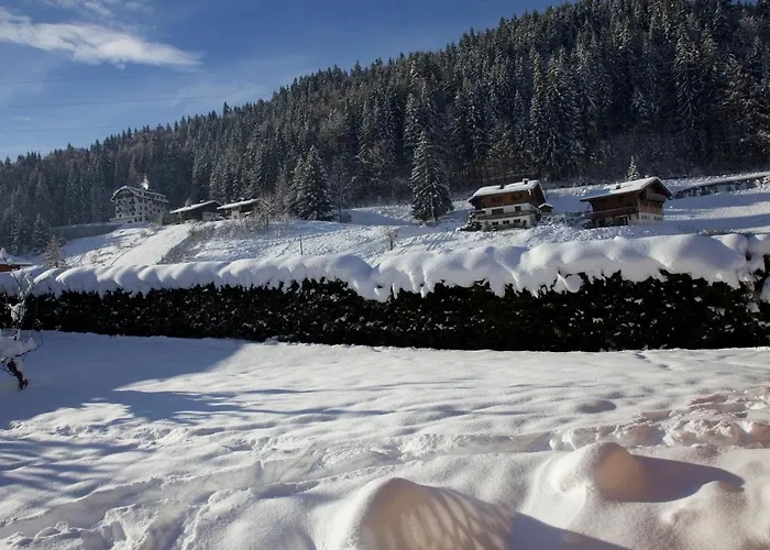 L Aube Claire * Morzine